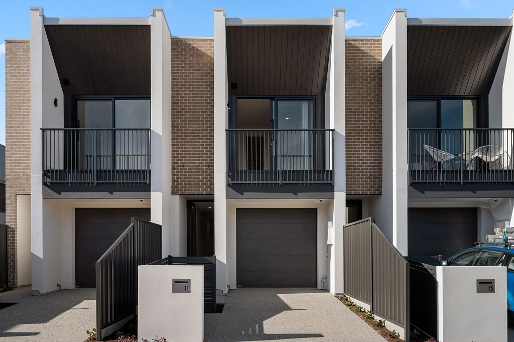Brand New Build (Please register first to be notified of open inspection)