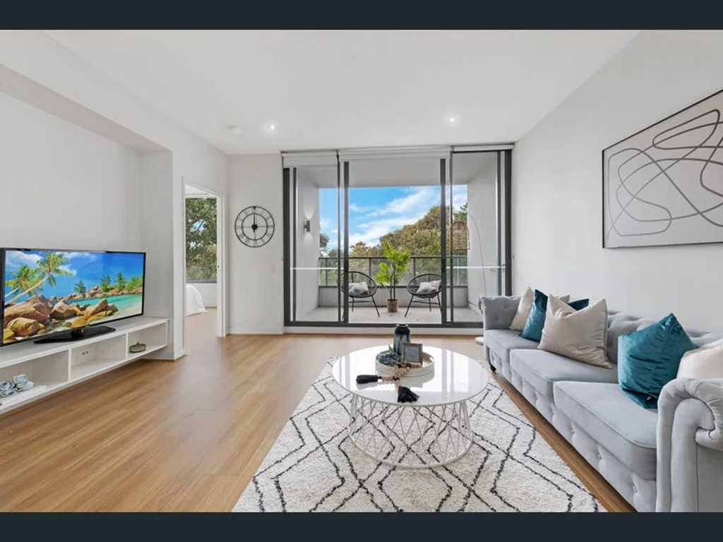Stylish & Spacious Apartment in the Heart of Rhodes