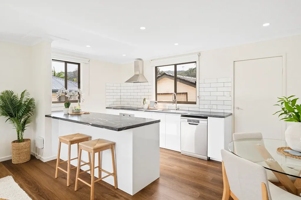 37 Maitland Road, Springfield, NSW 2250