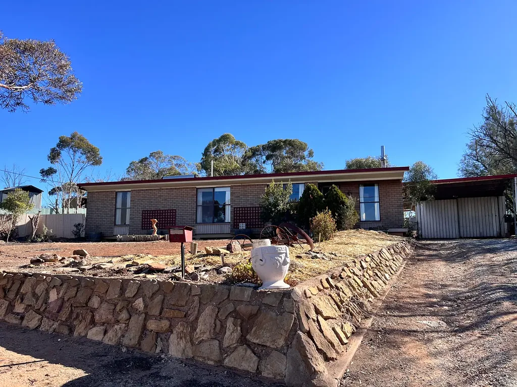 61 Victoria Street, Peterborough, SA 5422