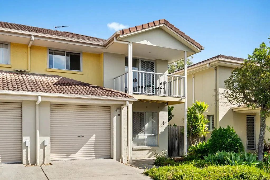 30/34-42 University Drive, Meadowbrook, QLD 4131