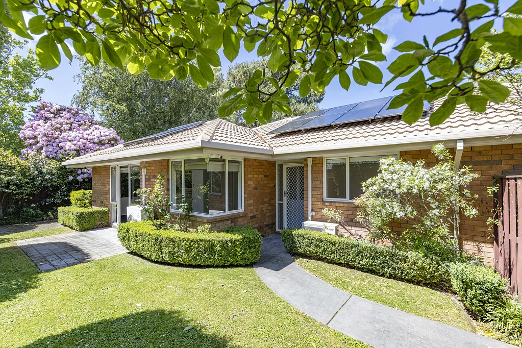 14 Castle Way, Beckenham, Christchurch, Canterbury