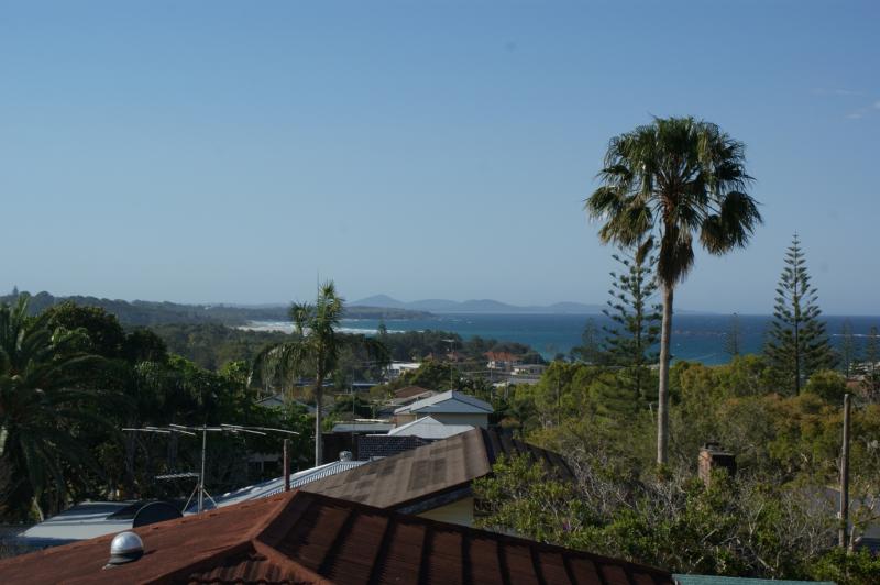 32 NIGHTINGALE ST, WOOLGOOLGA NSW 2456, 0房, 0浴, House