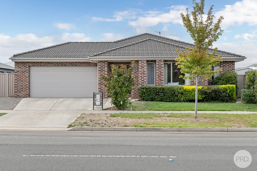 38 Yorkdale Boulevard, Winter Valley, VIC 3358