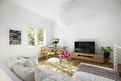 Bondi Beach 1 Slaapkamer Light-Filled Coastal Living Steps from Bondi Beach