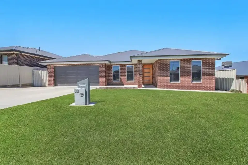 26 Drover Place, Thurgoona, NSW 2640