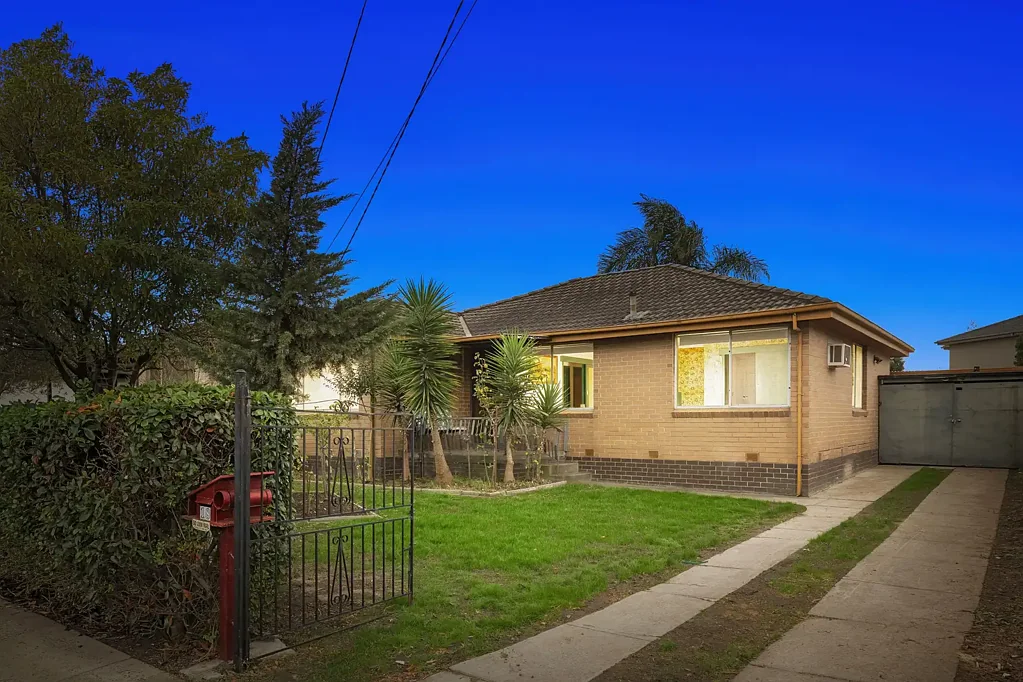 18 Regal Avenue, Thomastown, VIC 3074
