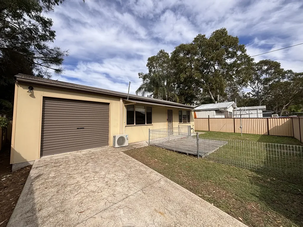 Spacious 2-Bedroom Granny Flat in Convenient Charmhaven Location