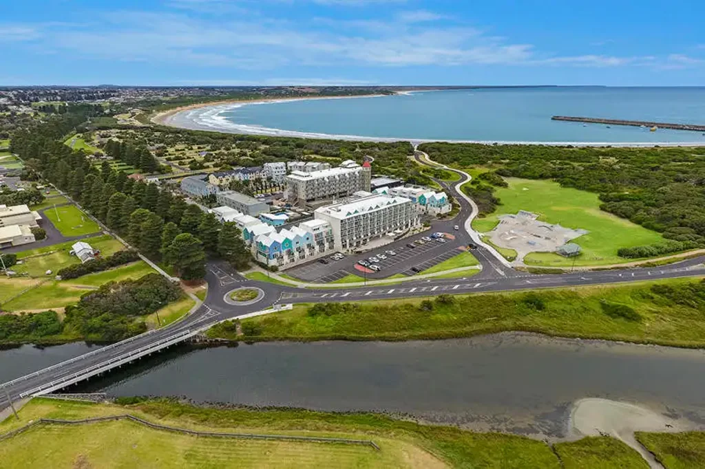 Warrnambool 3침실 Beach Front Living