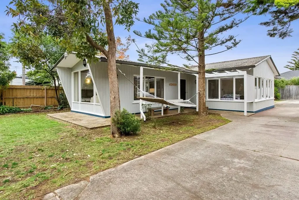 Capel Sound 3ਬੈੱਡਰੂਮ Subdivision Opportunity (STCA) on 836sqm (Approx.) in a Prime Beachside Location