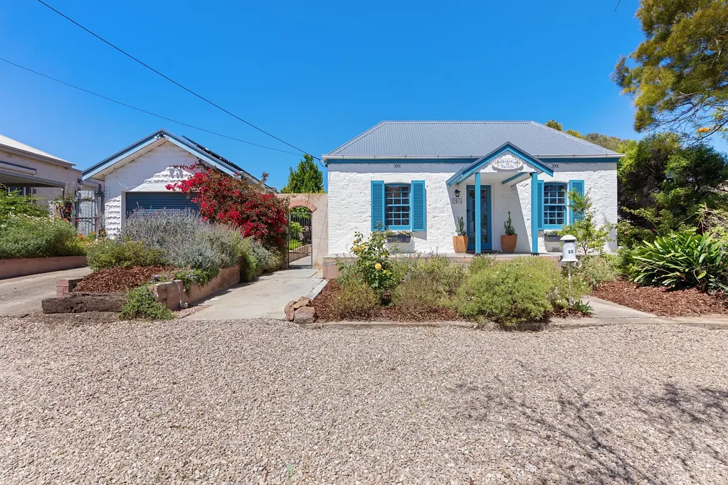 Port Lincoln 3Habitaciones 1880s charm in the heart of Port Lincoln...