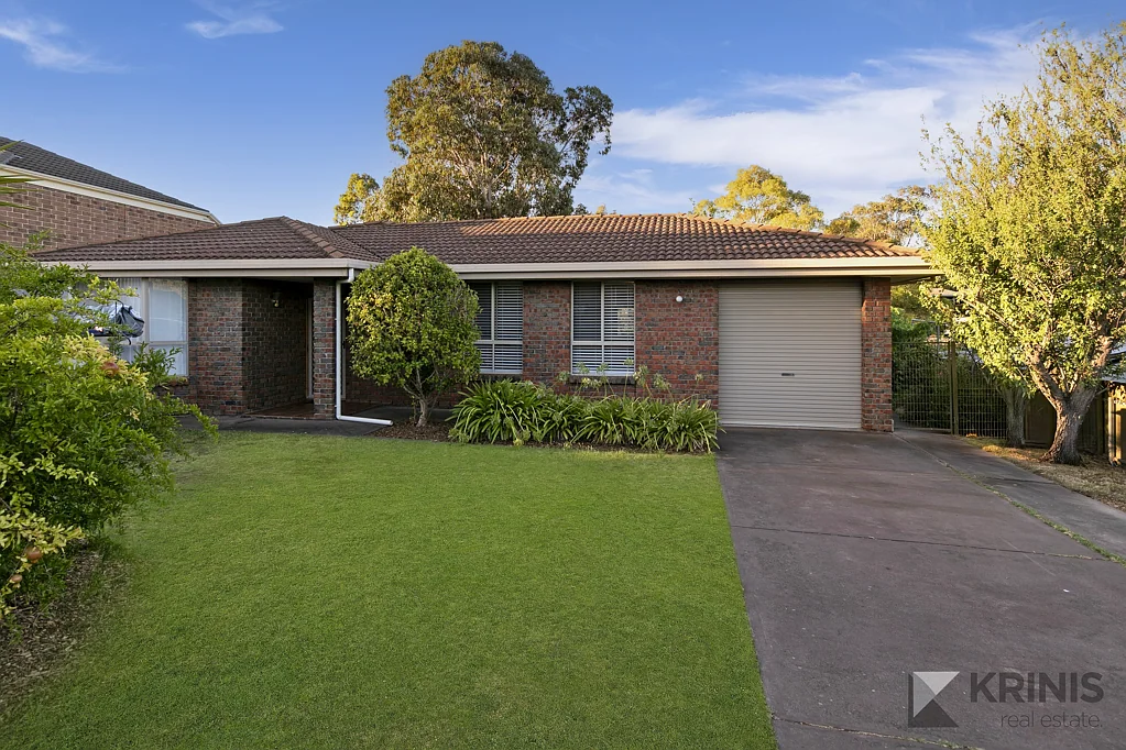 23 Glenthorn Cres, O'Halloran Hill, SA 5158