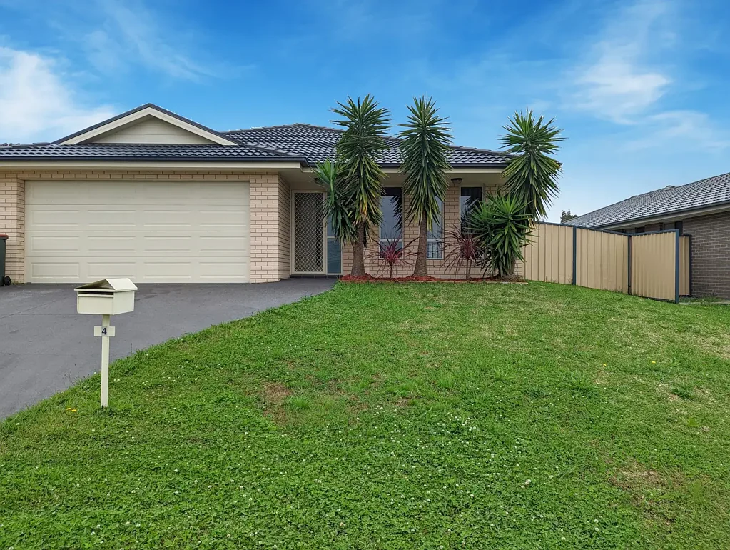 GREAT FAMILY HOME IN QUIET AREA