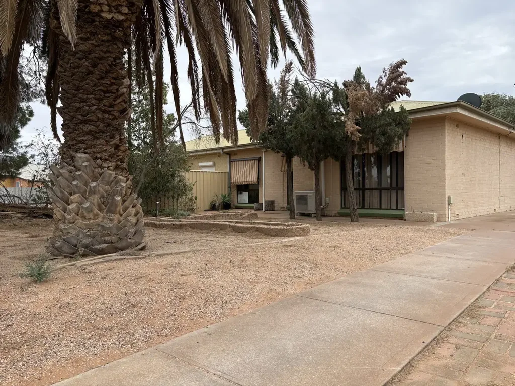 Port Augusta West 3房  76 Bothwell Street, Port Augusta
