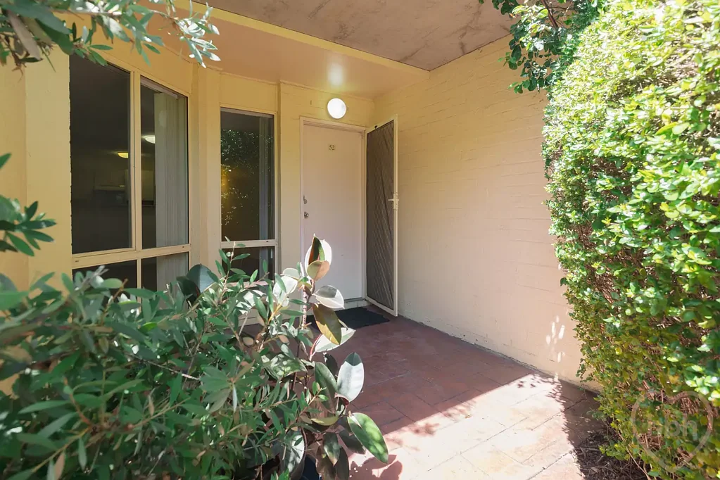 52/12 Albermarle Place, Phillip, ACT 2606