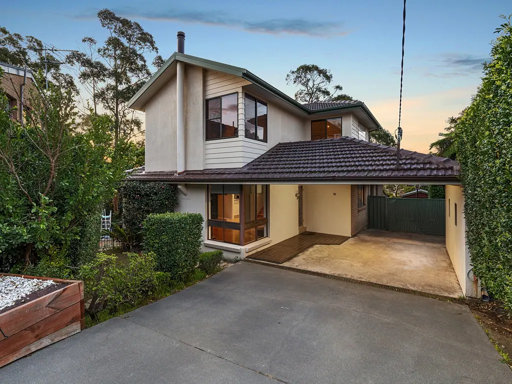 16 Coombah Place, Engadine, NSW 2233