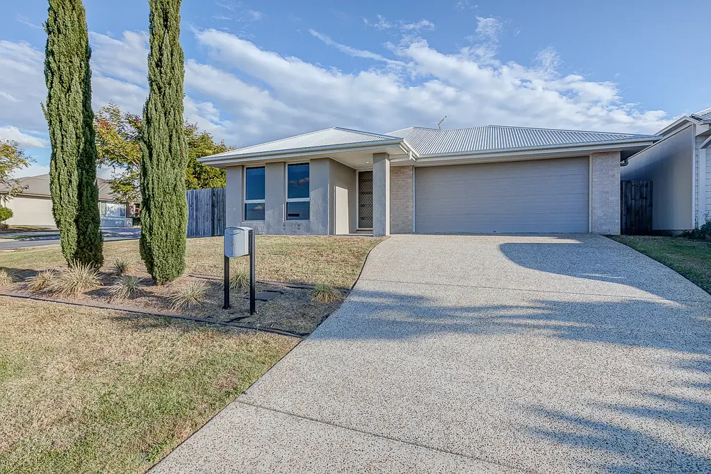 2 Bradfield Street, Flagstone, QLD 4280