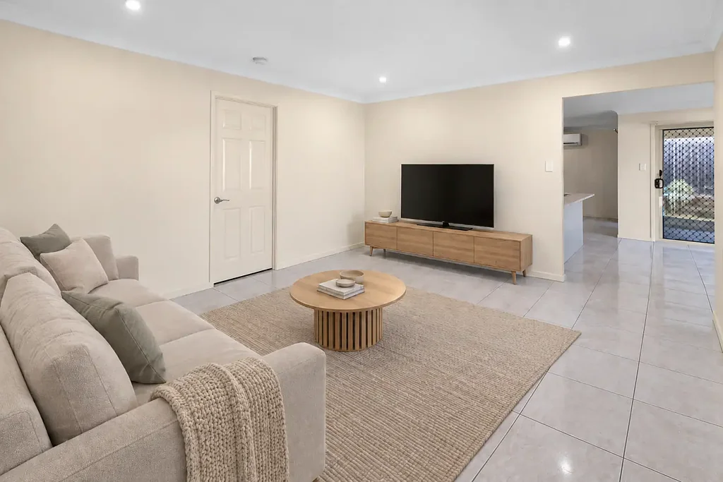 Springfield Lakes 4ਬੈੱਡਰੂਮ Charming Family Living in a Quiet Springfield Lakes Pocket