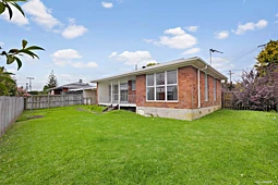 1/1 Northall Road, New Lynn