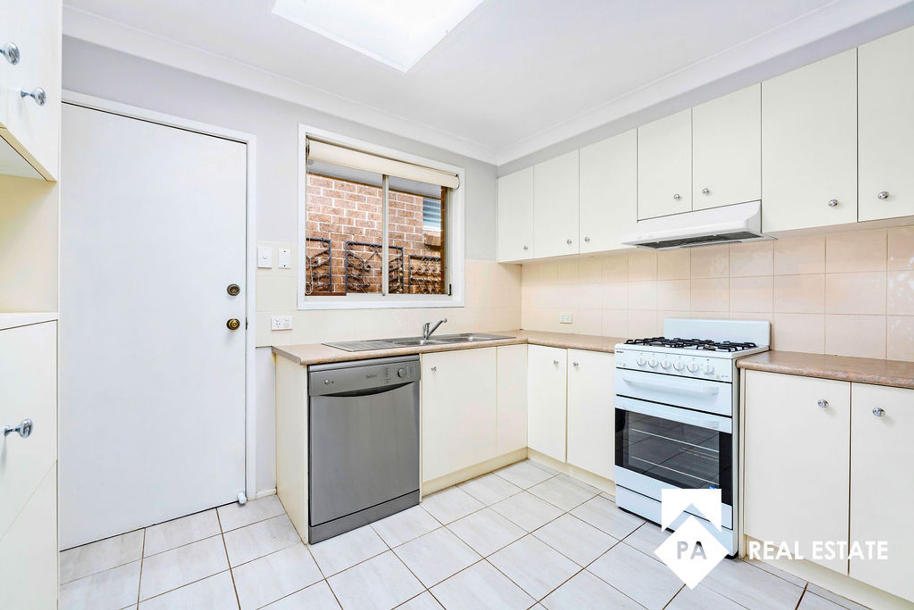 UNIT 14 14 REEVE PL, CAMDEN SOUTH NSW 2570, 0 Schlafzimmer, 0 Badezimmer, House