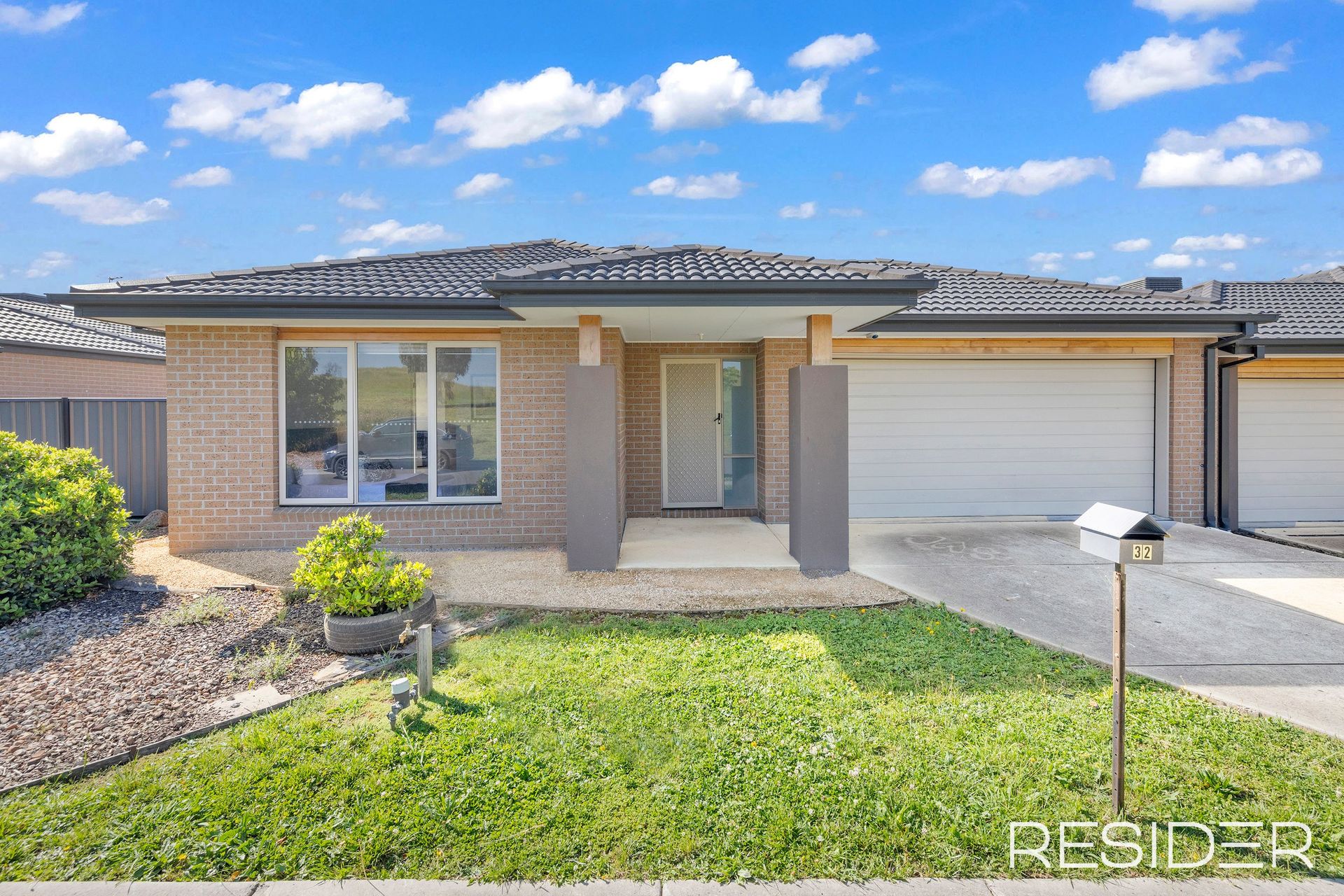 32 BRUNTON DR, MERNDA VIC 3754, 0 غرف, 0 حمامات, House