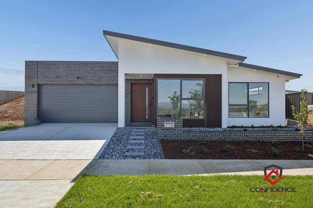 30 Ilma Stone Way, Macnamara, ACT 2615