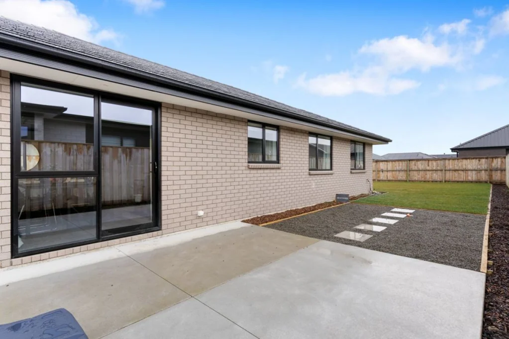 Darfield 3房  A Rare Find- Where Practical Living Meets Comfort