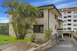 5/57 Holden Street, Gosford