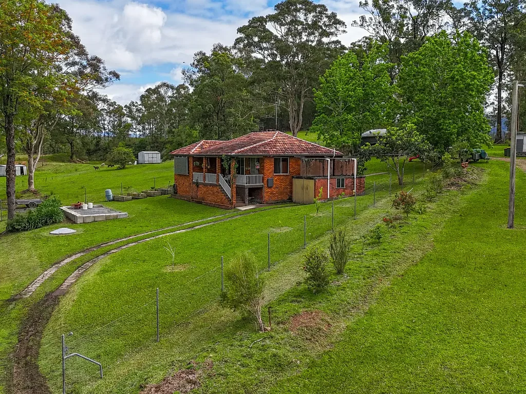 Secluded Country Living with Everyday Ease
