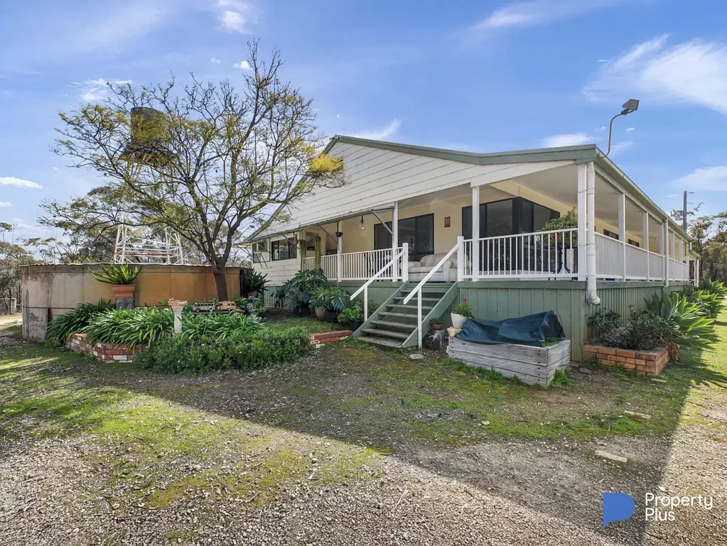 Cochranes Creek 3ห้องนอน Lifestyle Farmlet – via Dunolly. Serenity and Mountain Views