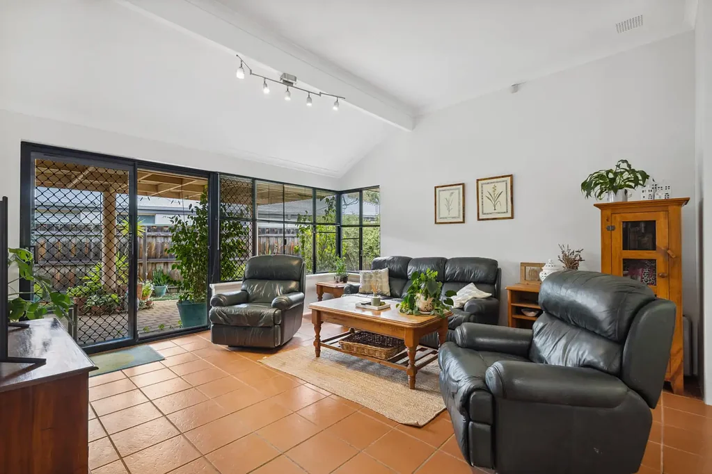 9 Brushfield Way, Gwelup, WA 6018