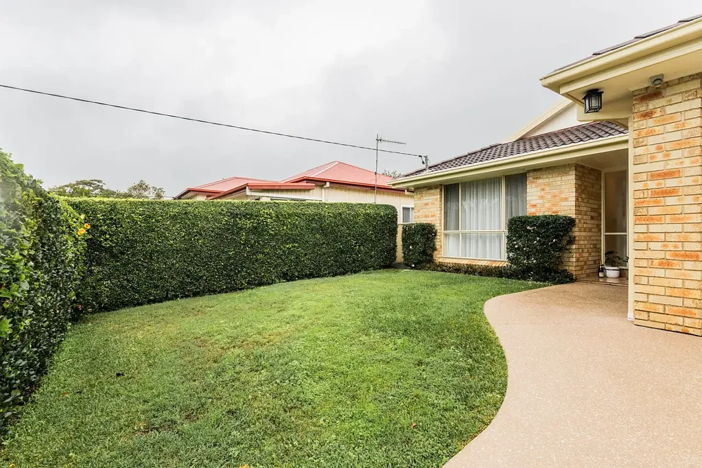 Large Family sized home close to the water in Shoal Bay