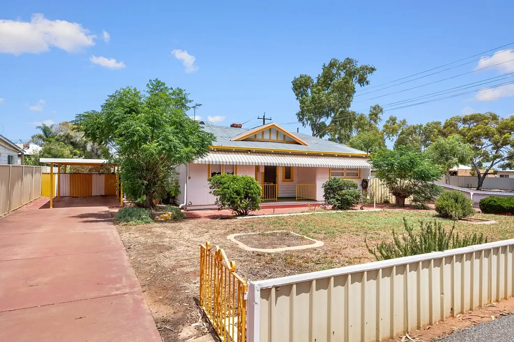 13 Campbell Street, Lamington, WA 6430