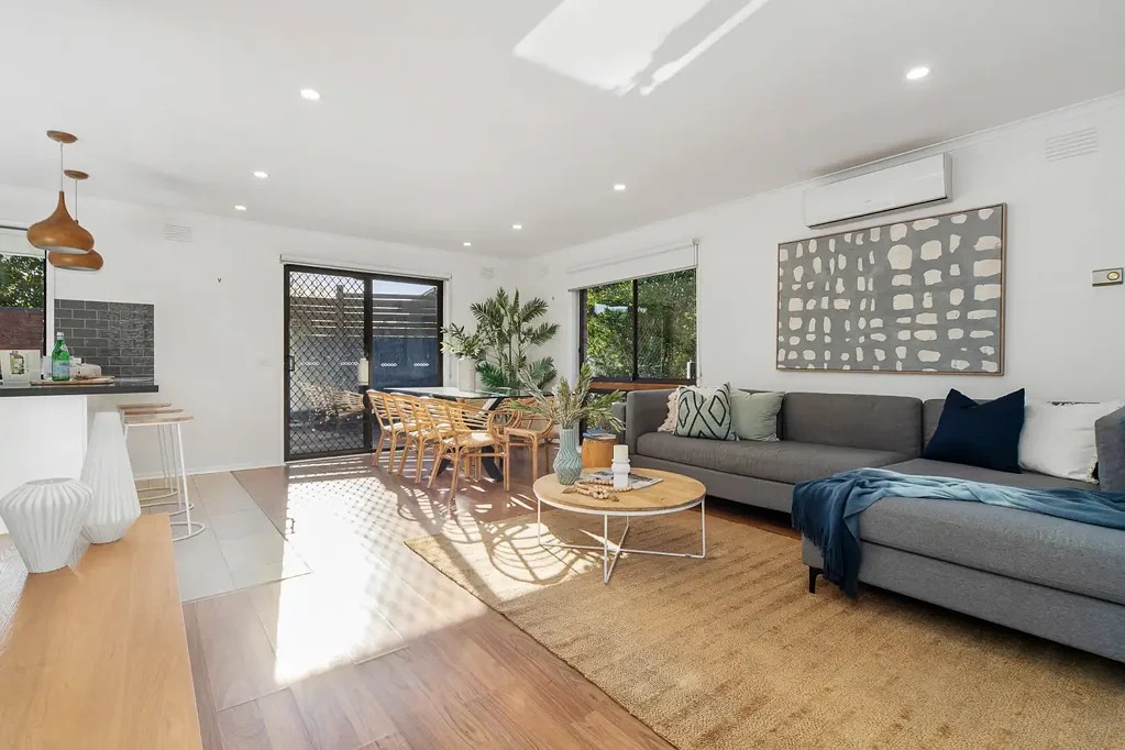1/5 Mccomb Boulevard, Frankston South, VIC 3199