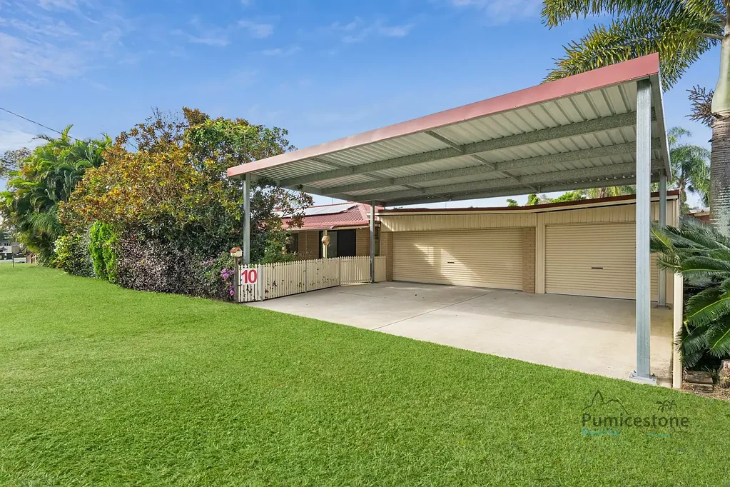 Toorbul 4房  Perfect for the Queensland Lifestyle – Big Shed, Big Block, Big Potential