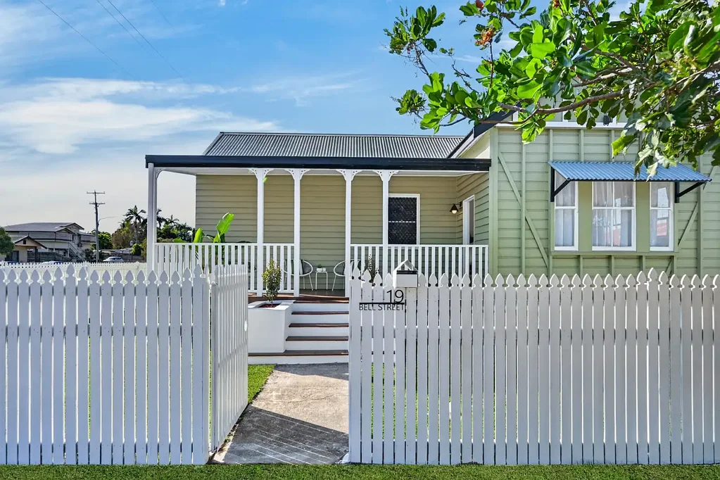 South Townsville 3房  Classic Charm with a Luxurious New Look