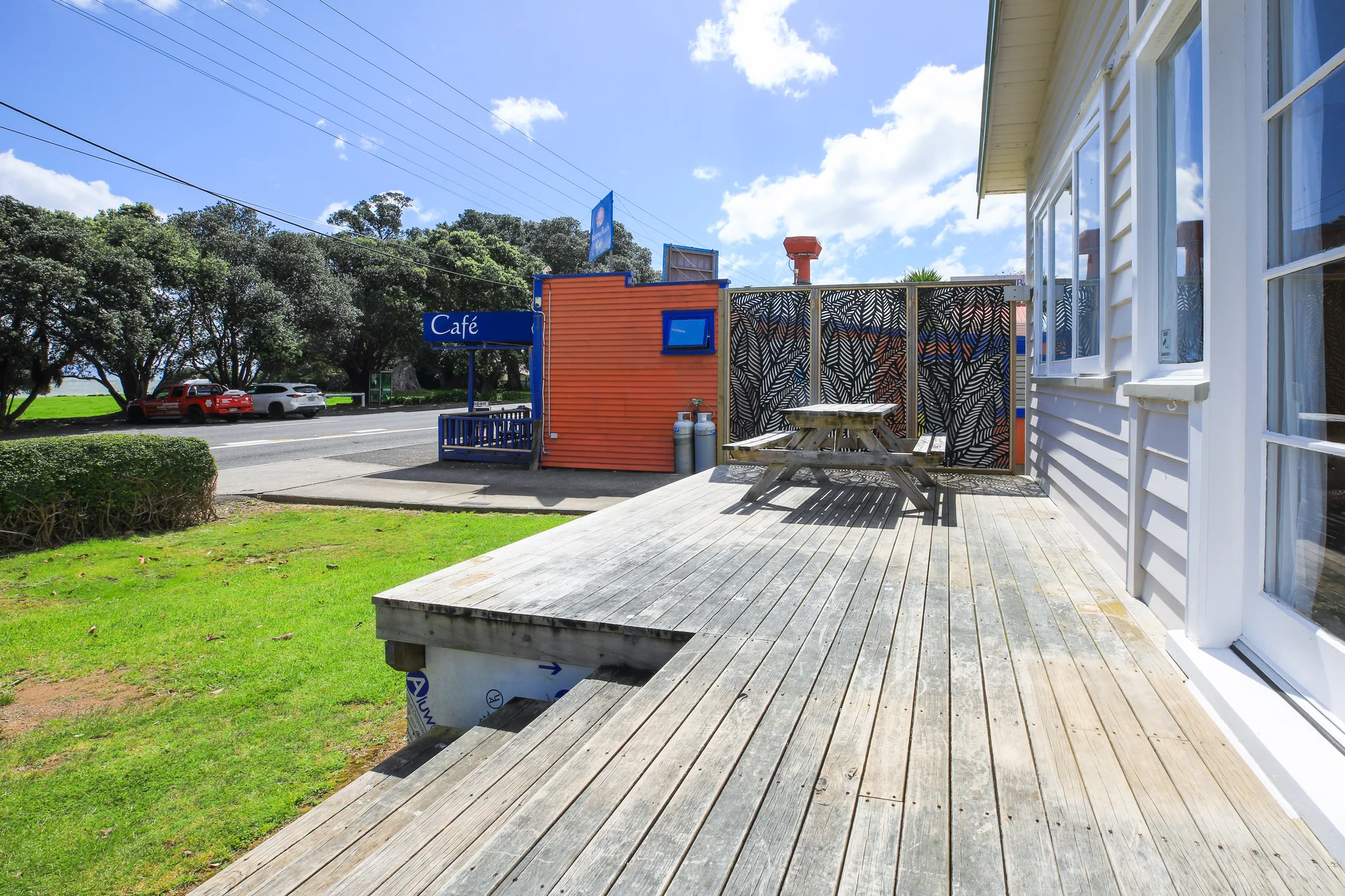 Waiomu 2房  Ideal Position for Home Business