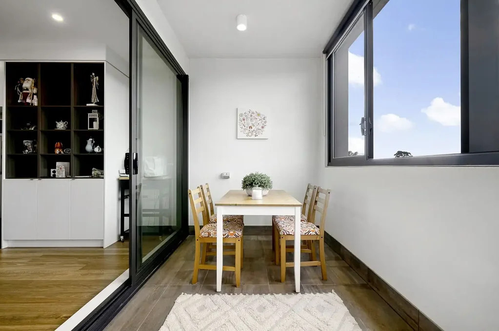 Contemporary Chic: Stylish 1 Bedroom Unit in Prime Location of Punchbowl!!