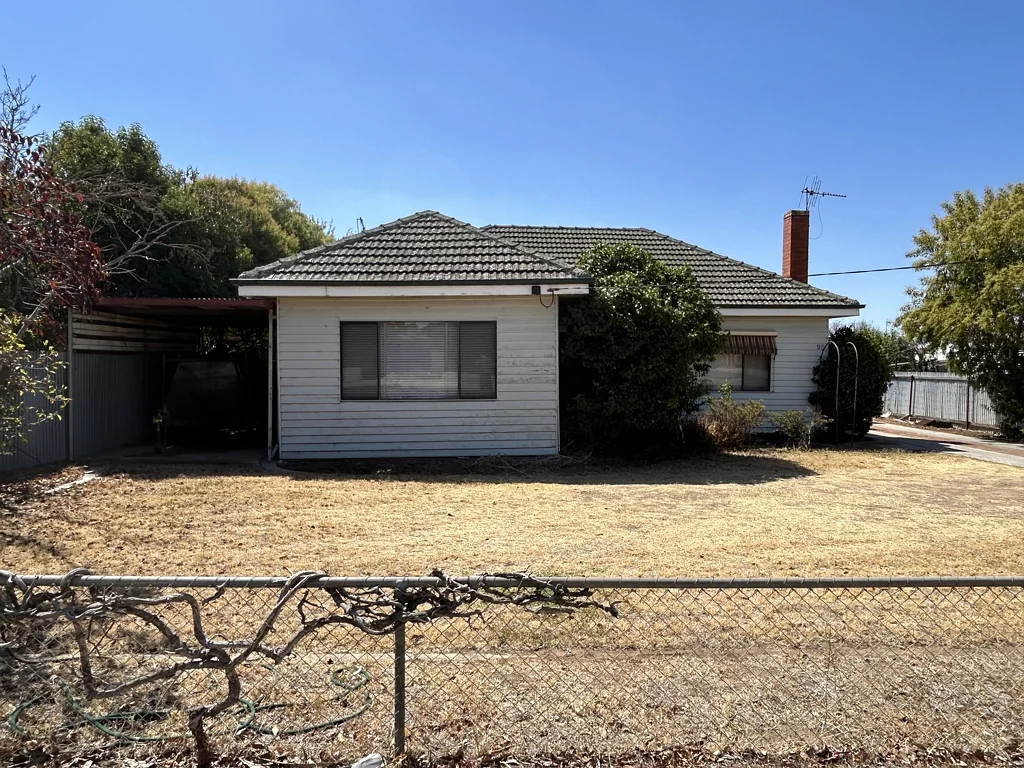 98 Saxton Street, Numurkah, VIC 3636