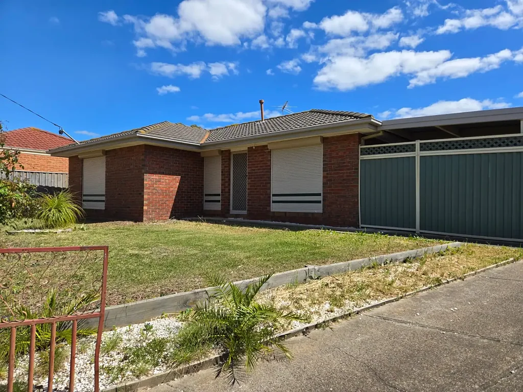 Spacious Family Home in Hoppers Crossing