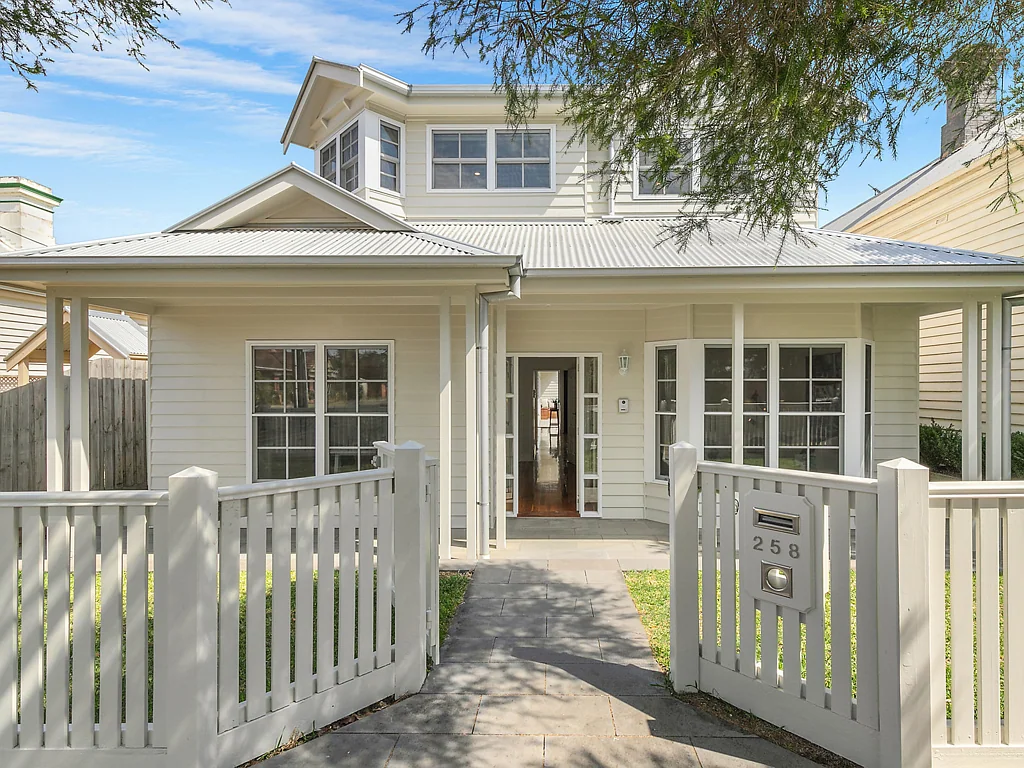 East Geelong 5Kwarto Expansive Family Living In East Geelong