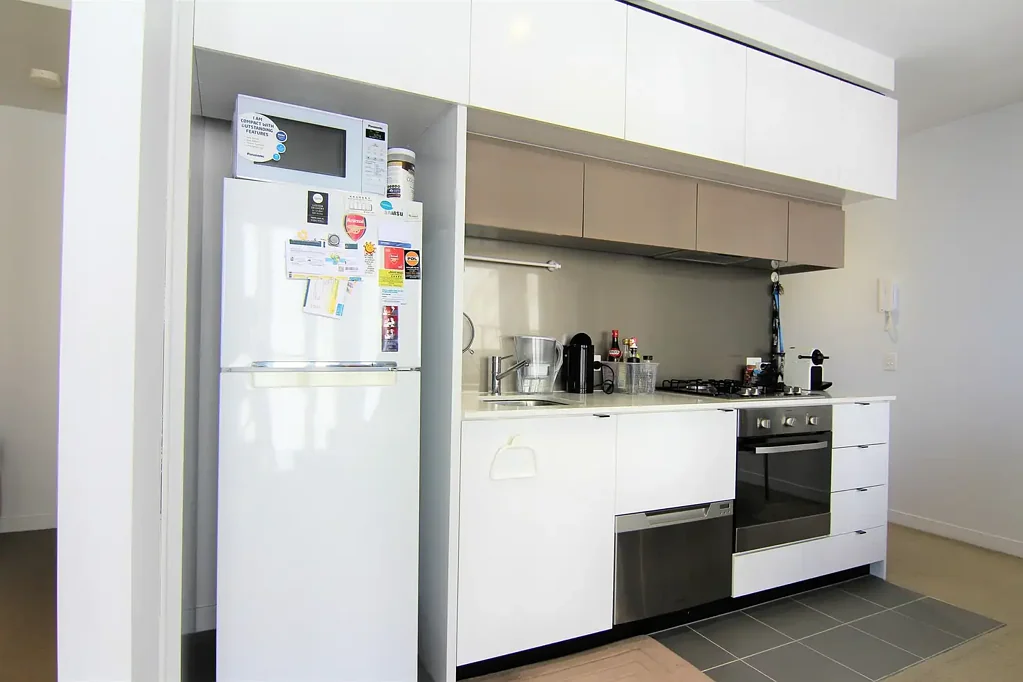 MY80 - FURNISHED TWO BEDROOM APARTMENT