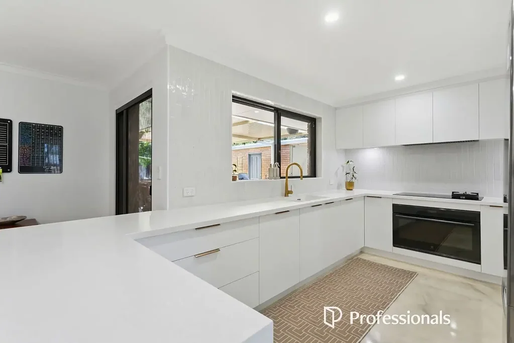 51 Moira Avenue, Forrestfield, WA 6058