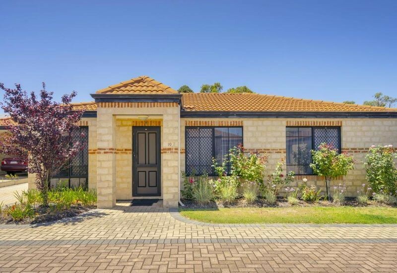 UNIT 10 27 WOODLOES ST, CANNINGTON WA 6107, 0 غرف, 0 حمامات, Unspecified