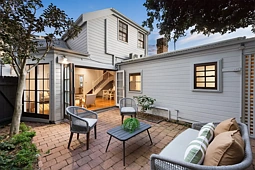 8 Oak Street, North Sydney