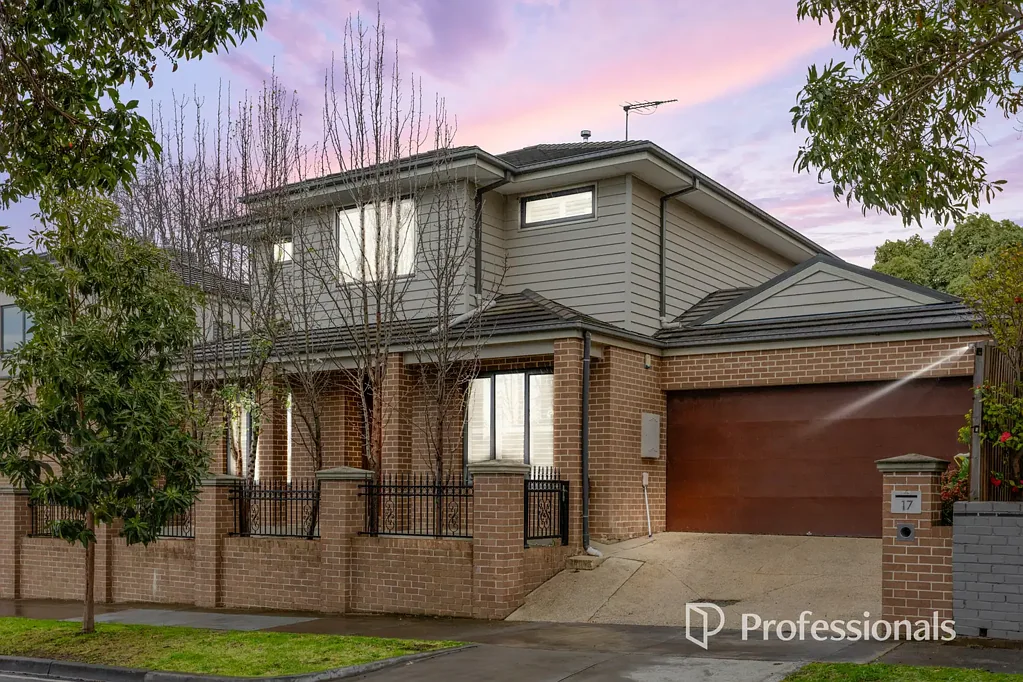 17 Madeline Street, Glen Iris, VIC 3146