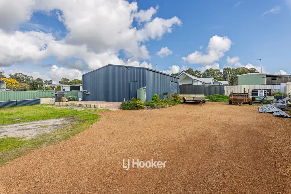 Collie 3房  Character Home with Huge Powered Shed � Perfect Country Living in Collie