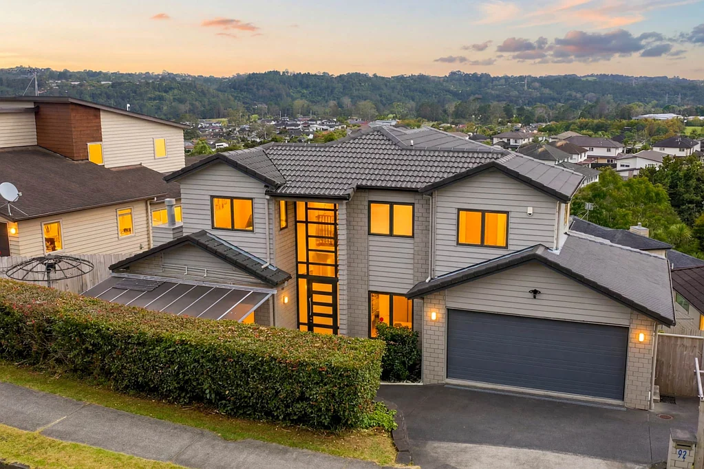 92 Schnapper Rock Road, Albany, North Shore City, Auckland