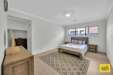 बेडरूम - 15 Locust Circuit, Tarneit, VIC 3029