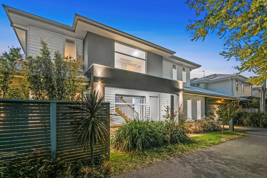 8 Memorial Lane, Barwon Heads, VIC 3227